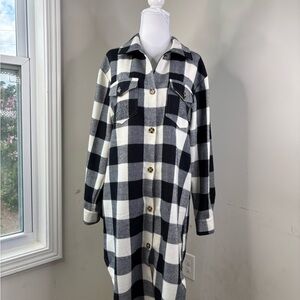Happily‎ Grey Long Sleeve Checkered Black Gray Long Sleeve Small BNC2